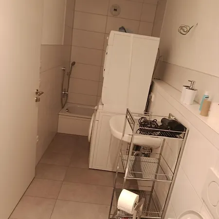 Modern And Bright 2-room For 3 People Appartement *